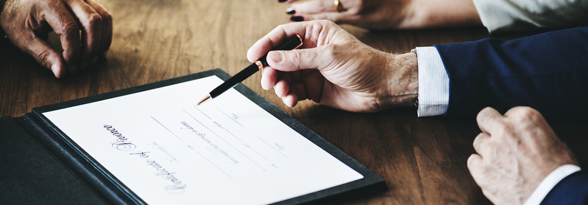 Breakup Marriage Couple With Divorce Certification