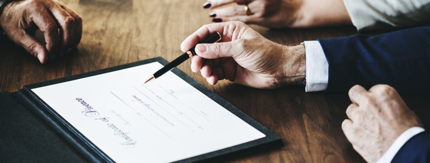 Breakup Marriage Couple With Divorce Certification